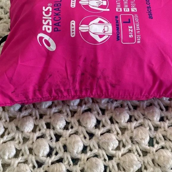 ASICS Packable Jacket Sz L Pink with blue trim - Picture 8 of 9